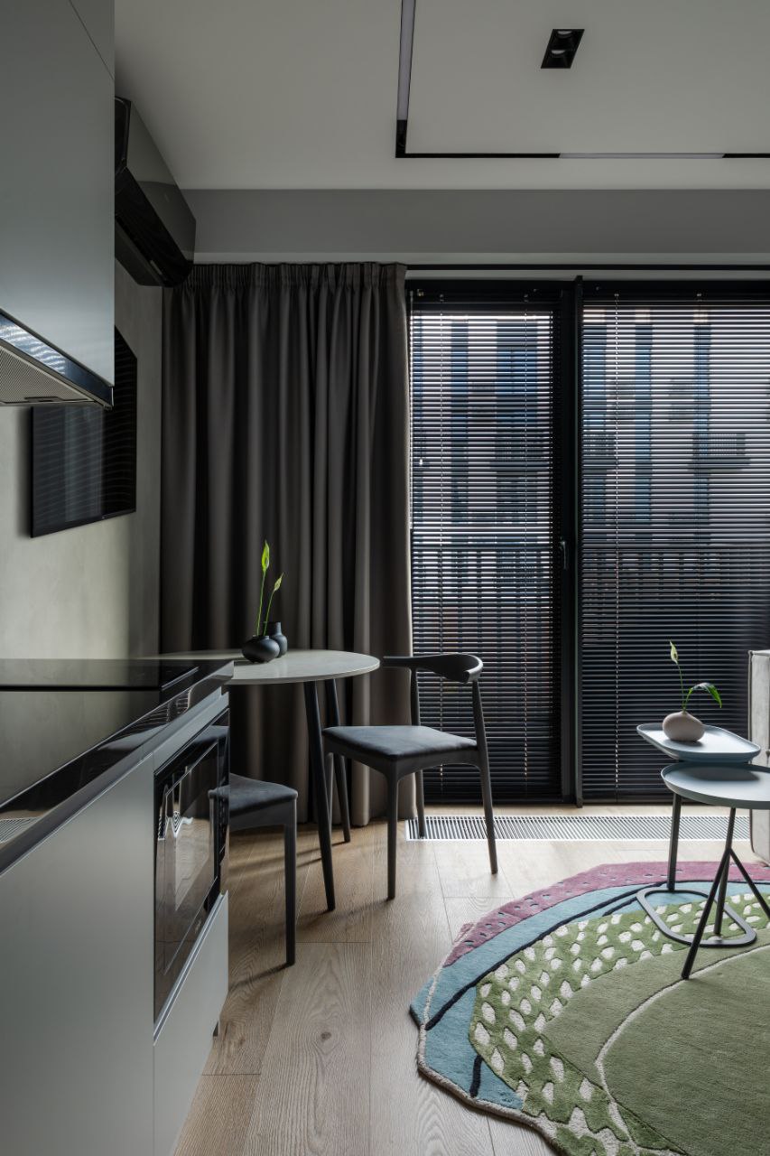 Ковёр из эвкалиптового шёлка и шерсти RIVIERA MOSS